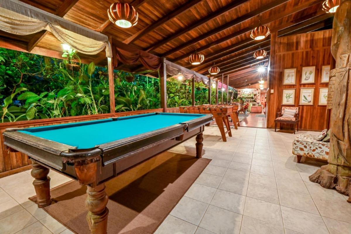 Lands In Love Hotel And Resort Colonia Palmarena Exterior photo
