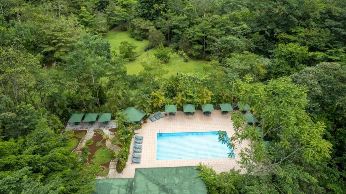 Lands In Love Hotel And Resort Colonia Palmarena Exterior photo